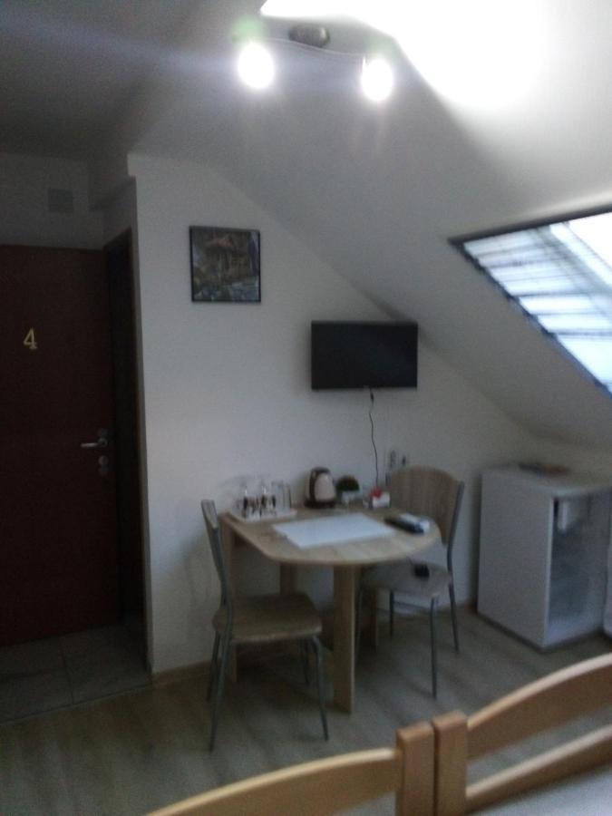 Sobe Sokcic Hotel Károlyváros Kültér fotó