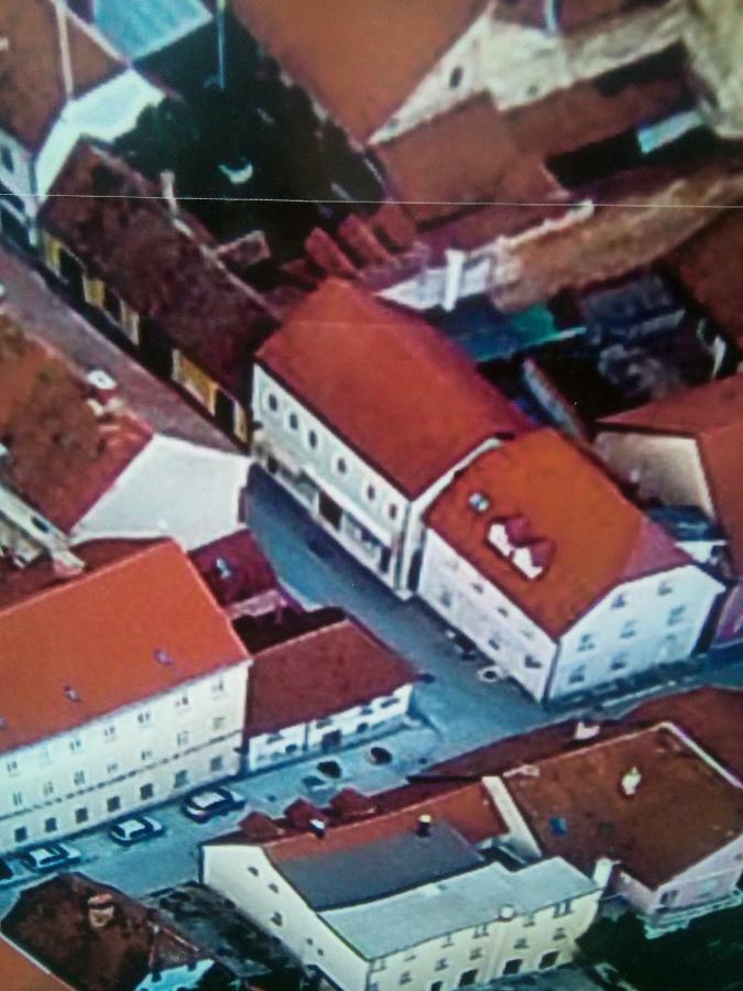 Sobe Sokcic Hotel Károlyváros Kültér fotó